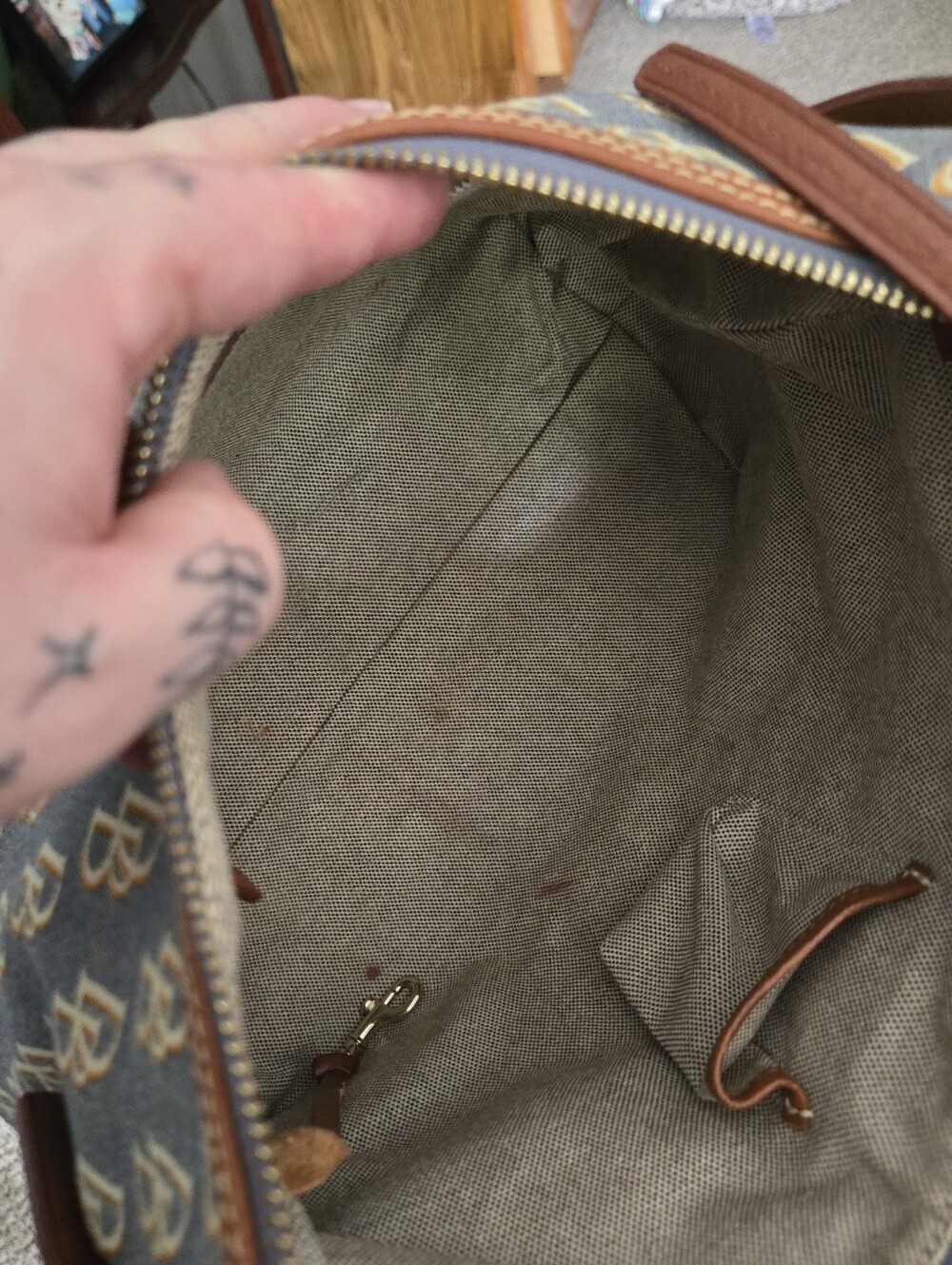 Dooney & Bourke Monogram Gretta Hobo Shoulder Bag - Picture 8 of 10